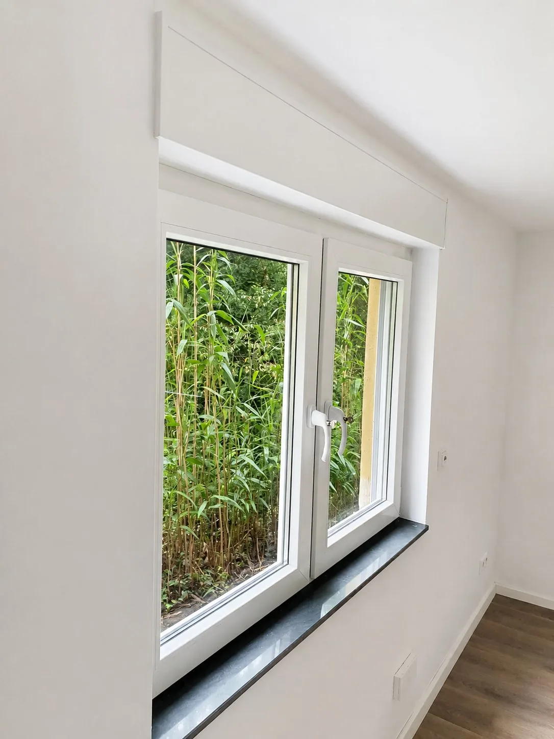 VEKA Softline 76 Fenstersanierung mit Aufsatzkasten